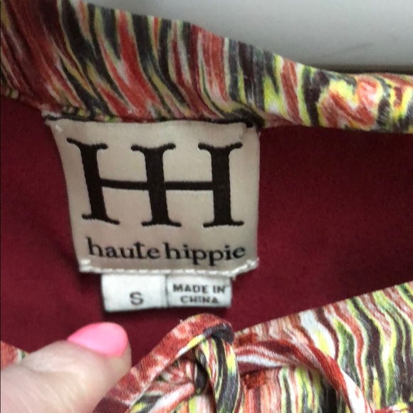Haute Hippie Pleated-Front Silk Shorts - Picture 6 of 7